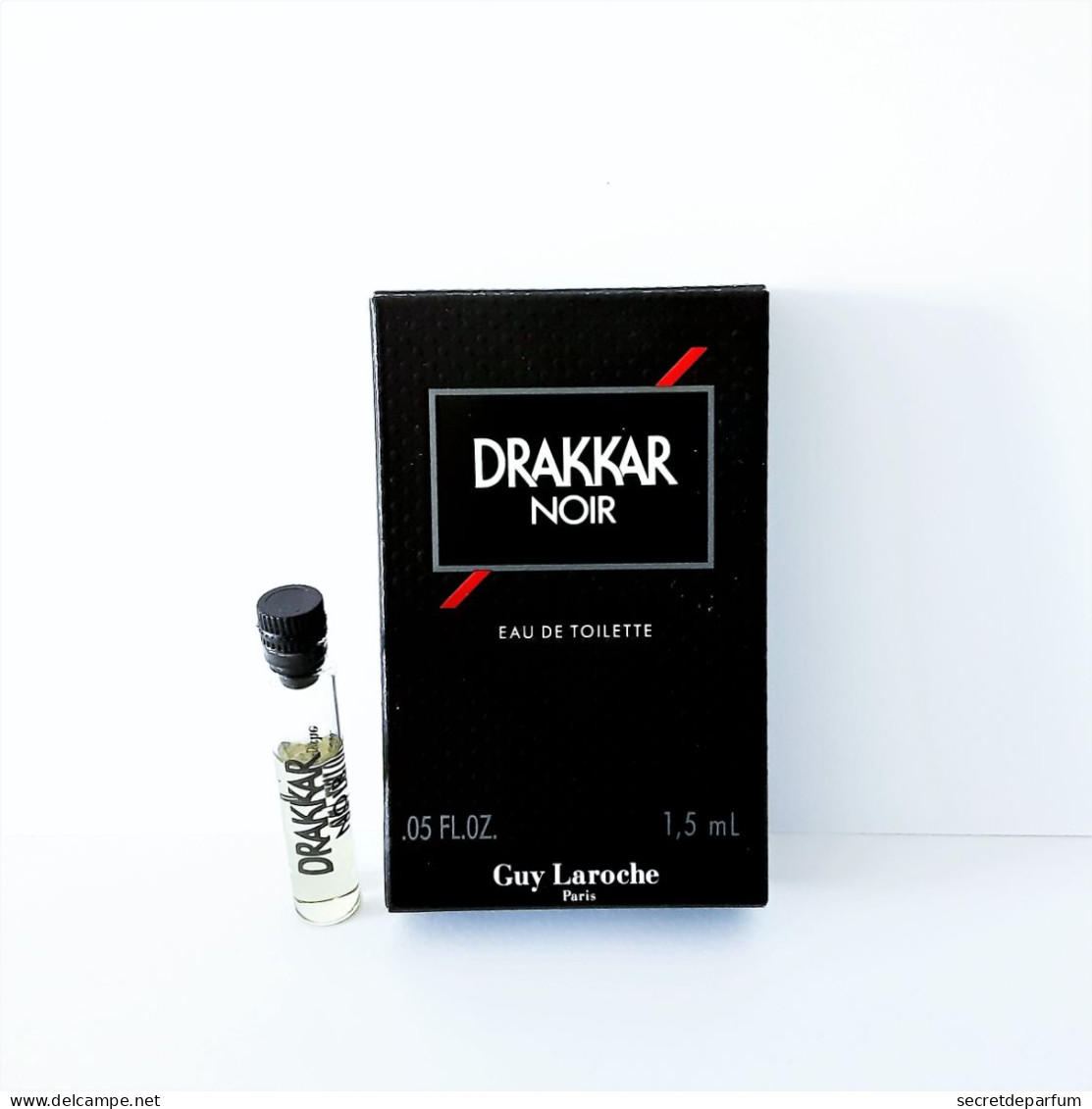 échantillons De Parfum  Tubes DRAKKAR NOIR De GUY LAROCHE  EDT 1.5  Ml - Echantillons (tubes Sur Carte)