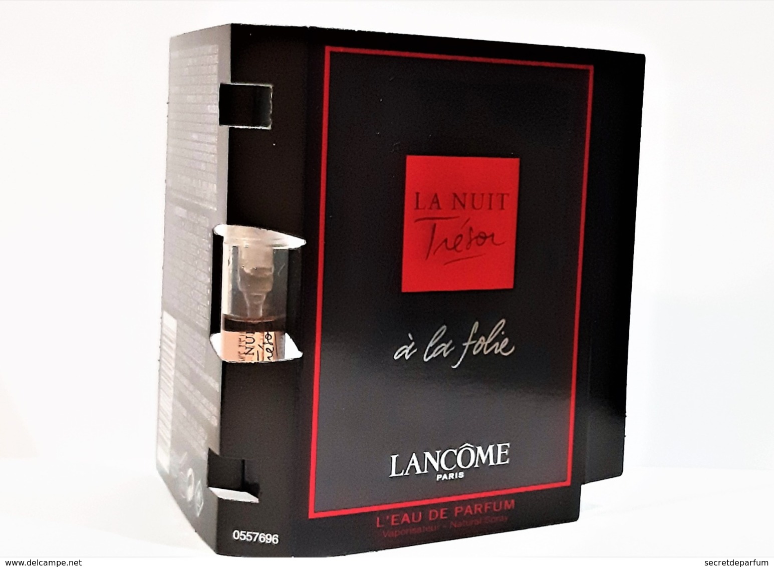 échantillons De Parfum  Tubes LA NUIT TRÉSOR A LA FOLIE  De LANCOME   EDP 1.2  Ml - Echantillons (tubes Sur Carte)