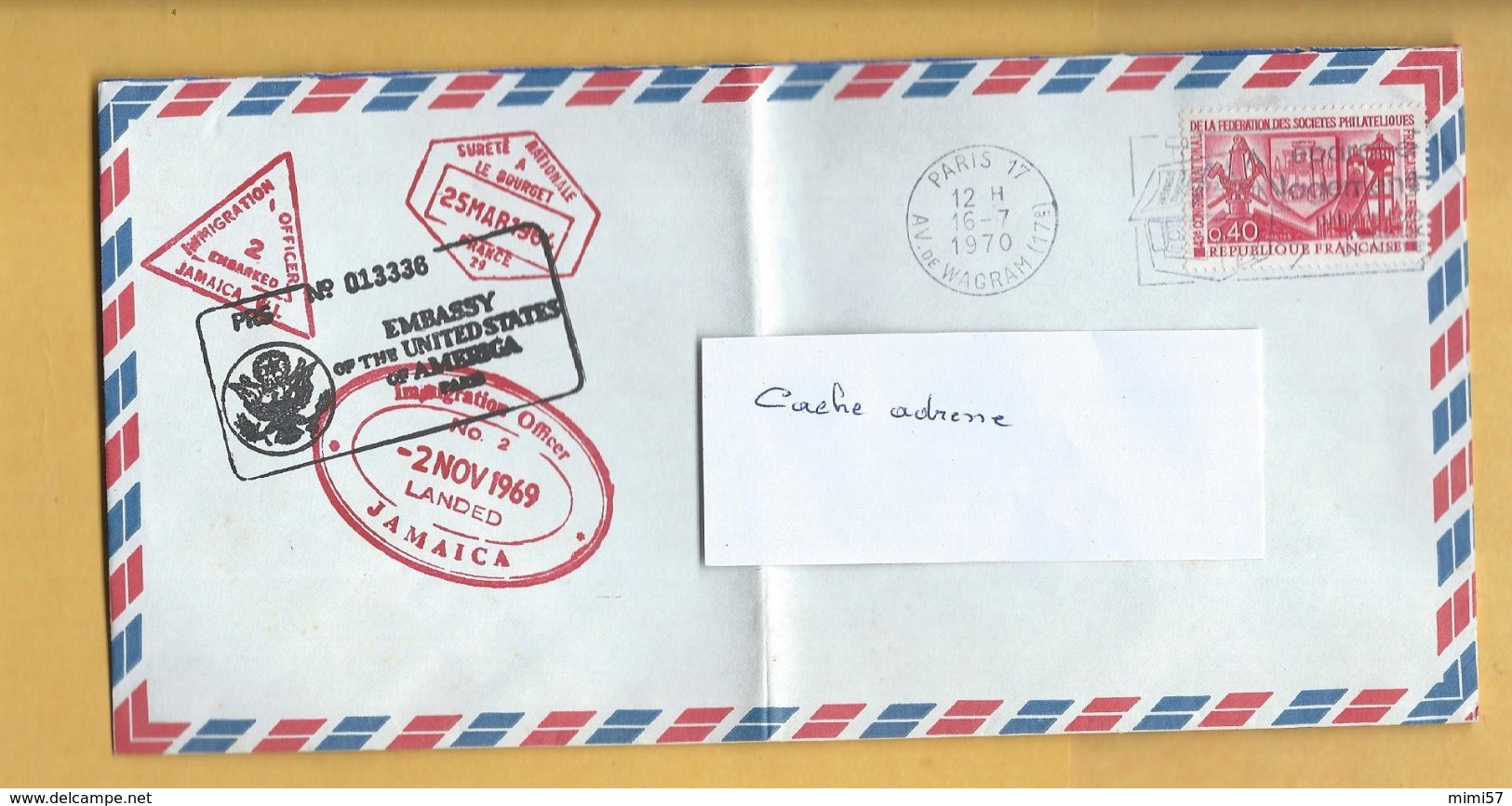 Enveloppe Circulée En France En 1970  Pour La Rochelle Avec Cachets D'immigration Et D'ambassades ? - Storia Postale