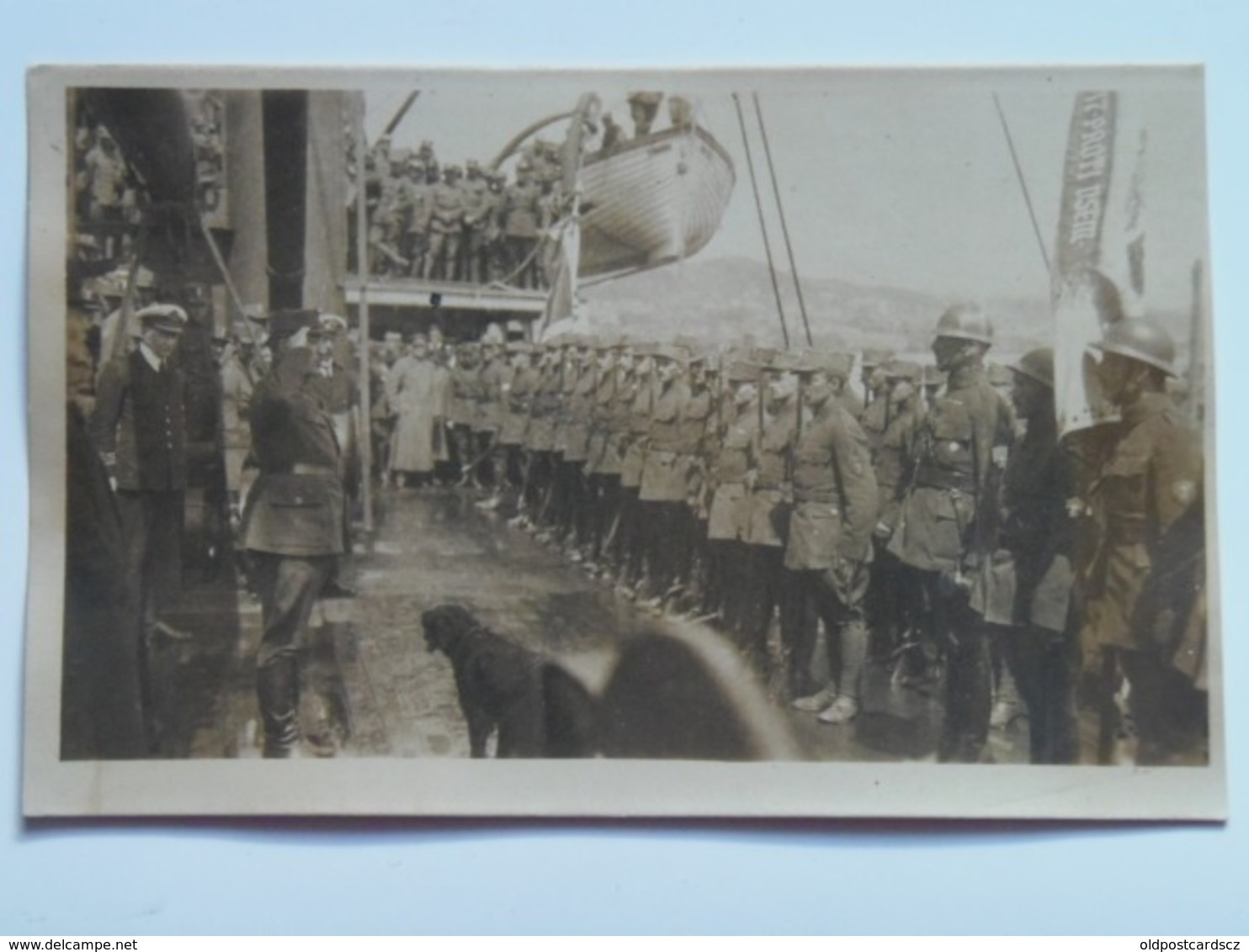 Russia 379 Vadivostok Foto Photo 1918 General Cecek On Warship Ixion - Russland