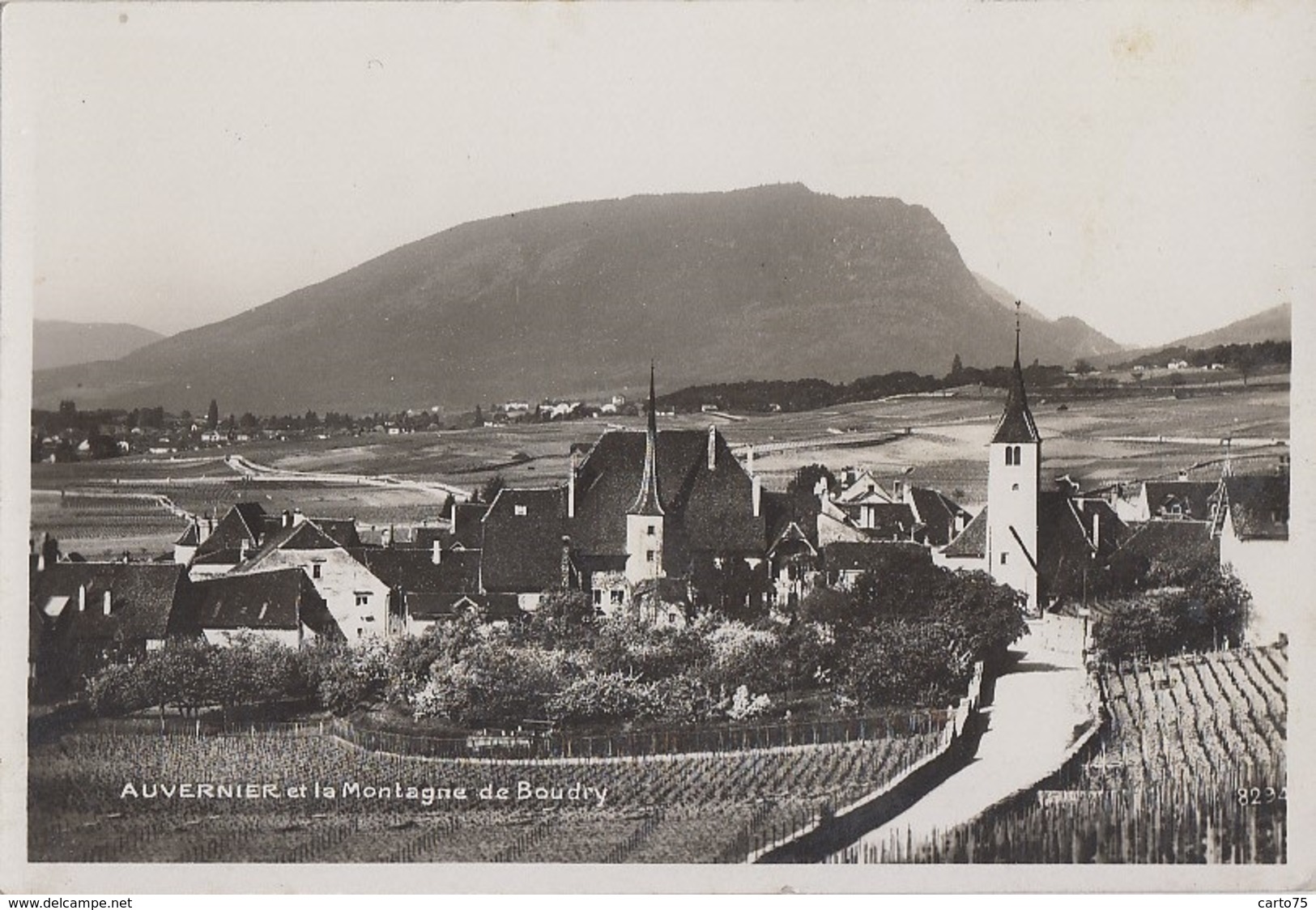 Suisse - Auvernier - Village Et Montagne De Boudry - Auvernier