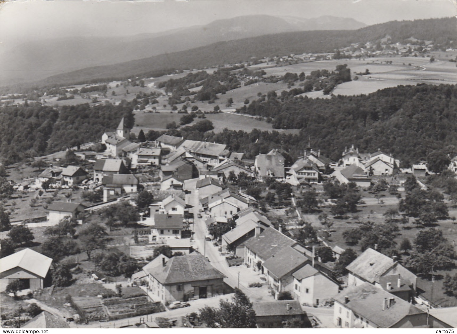 Suisse - Bassins - Vue D'ensemble Et La Dôle - Bassins