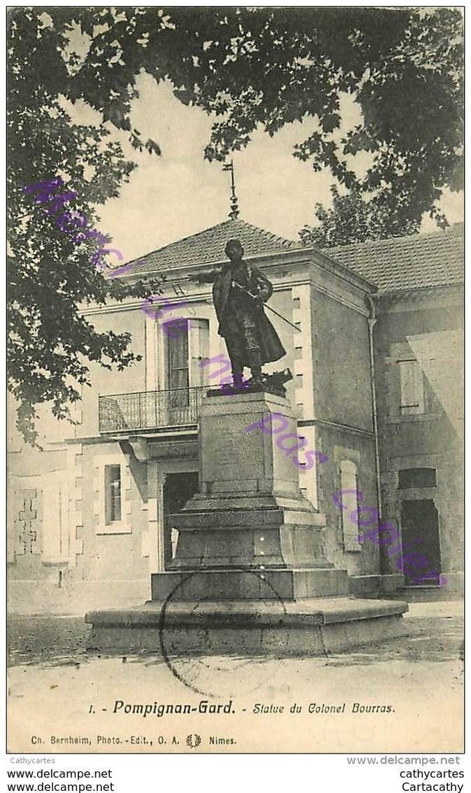 30. POMPIGNAN . Statue Du Colonel Bourras .  GARD . - Autres & Non Classés