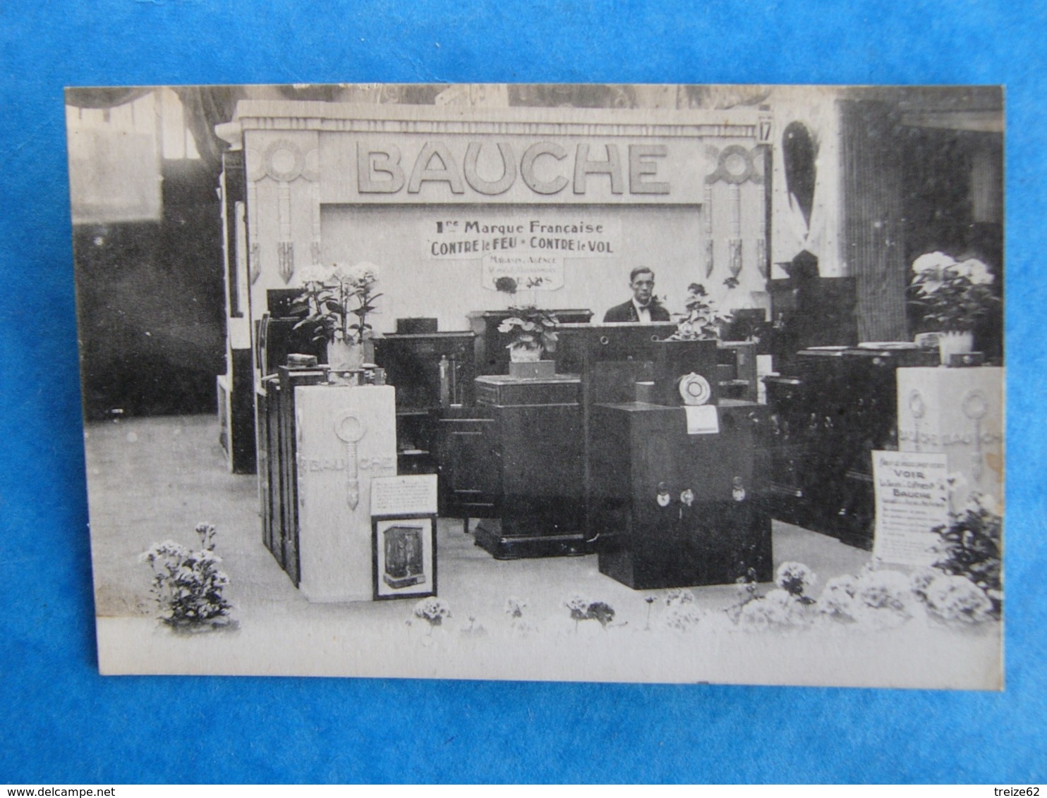 Foire Exposition Orléans 1929 Coffres Forts BAUCHE Particularité : Cpa Non Légendée - Orleans