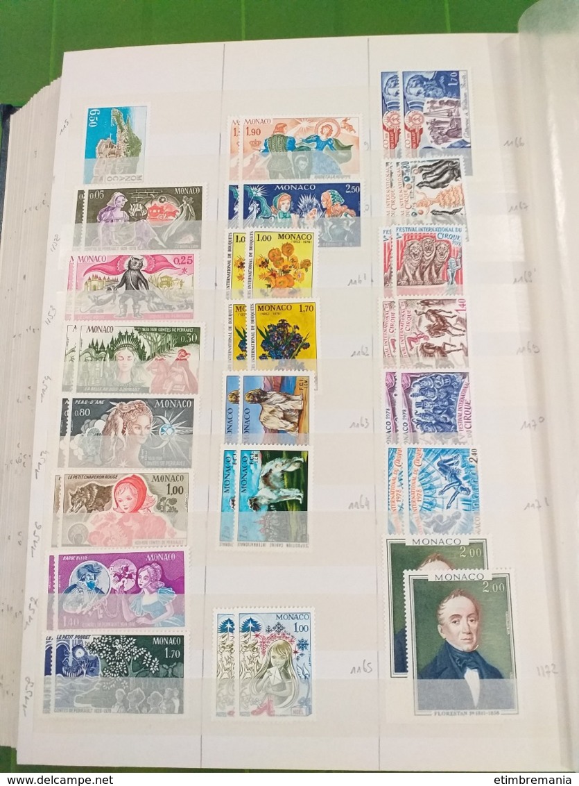 LOT N° 1127  MONACO un bon classeur de timbres neufs ** ou obl.