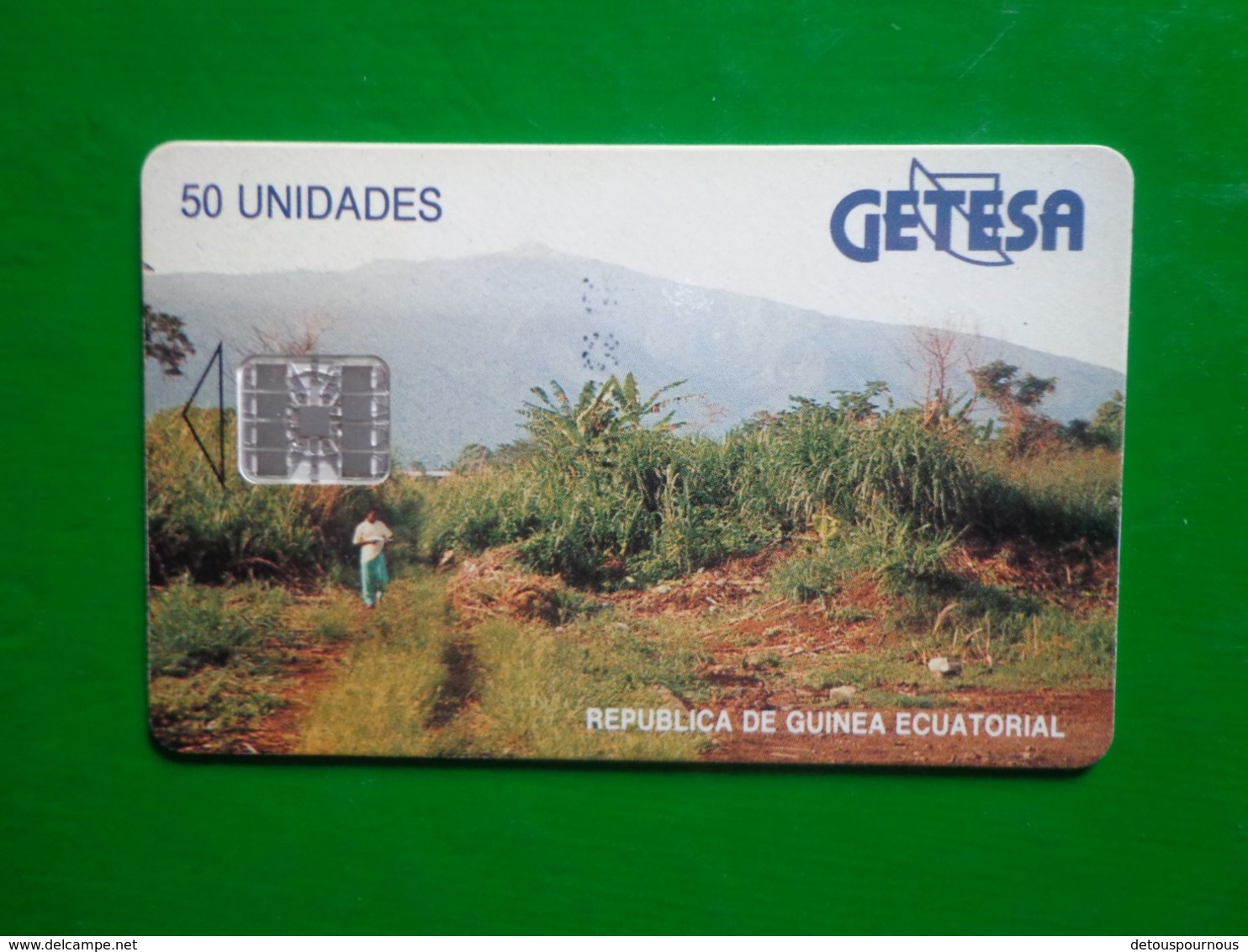 Télécarte Guinée-Equatoriale, 50 Unidades Utilisé Deux Numéros Rouge Au Verso - Equatorial Guinea