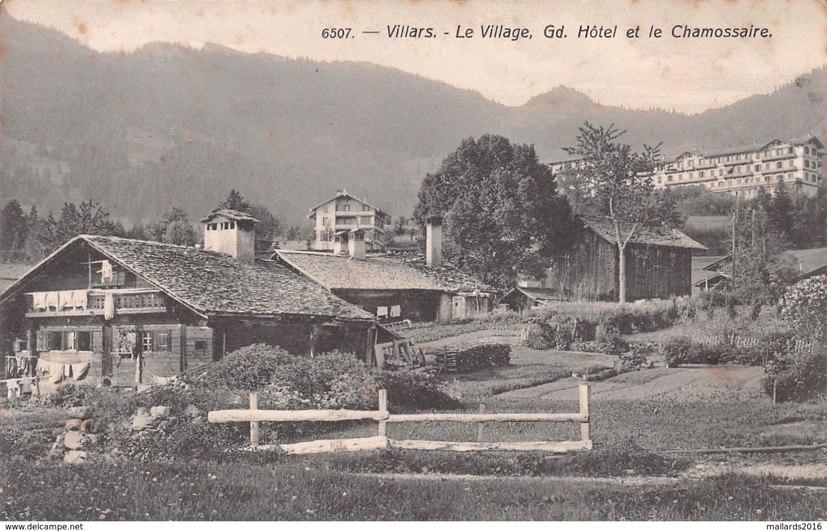 VILLARS - LE VILLAGE, GD. HOTEL ET LE CHAMOSSAIRE ~ AN OLD POSTCARD #99827 - Other & Unclassified