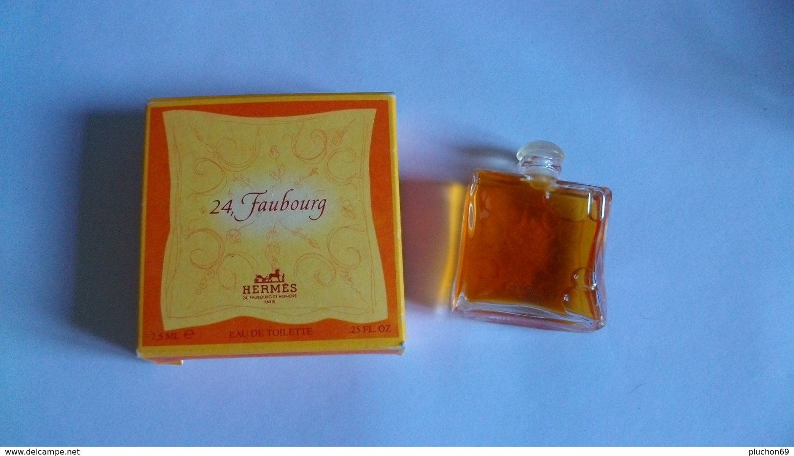 Miniature De Parfum Hermès " 24 Faubourg    " Eau De Toilette - Miniatures Femmes (avec Boite)