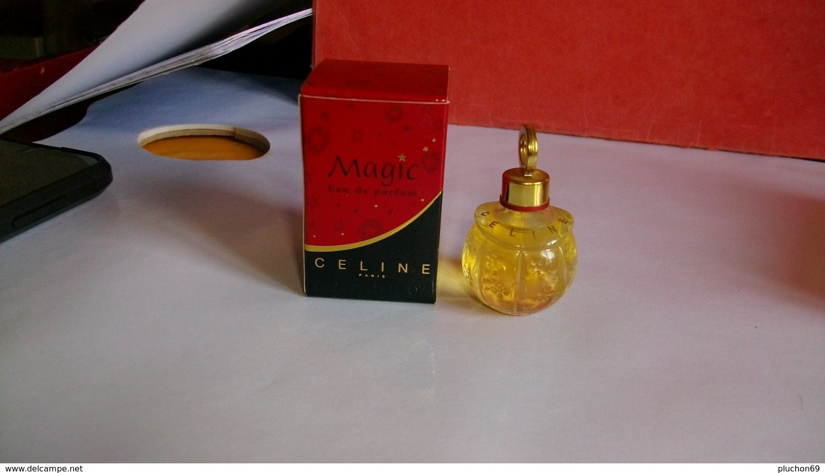 Miniature De Parfum Céline  " Magic  " Eau De Parfum - Miniatures Femmes (avec Boite)