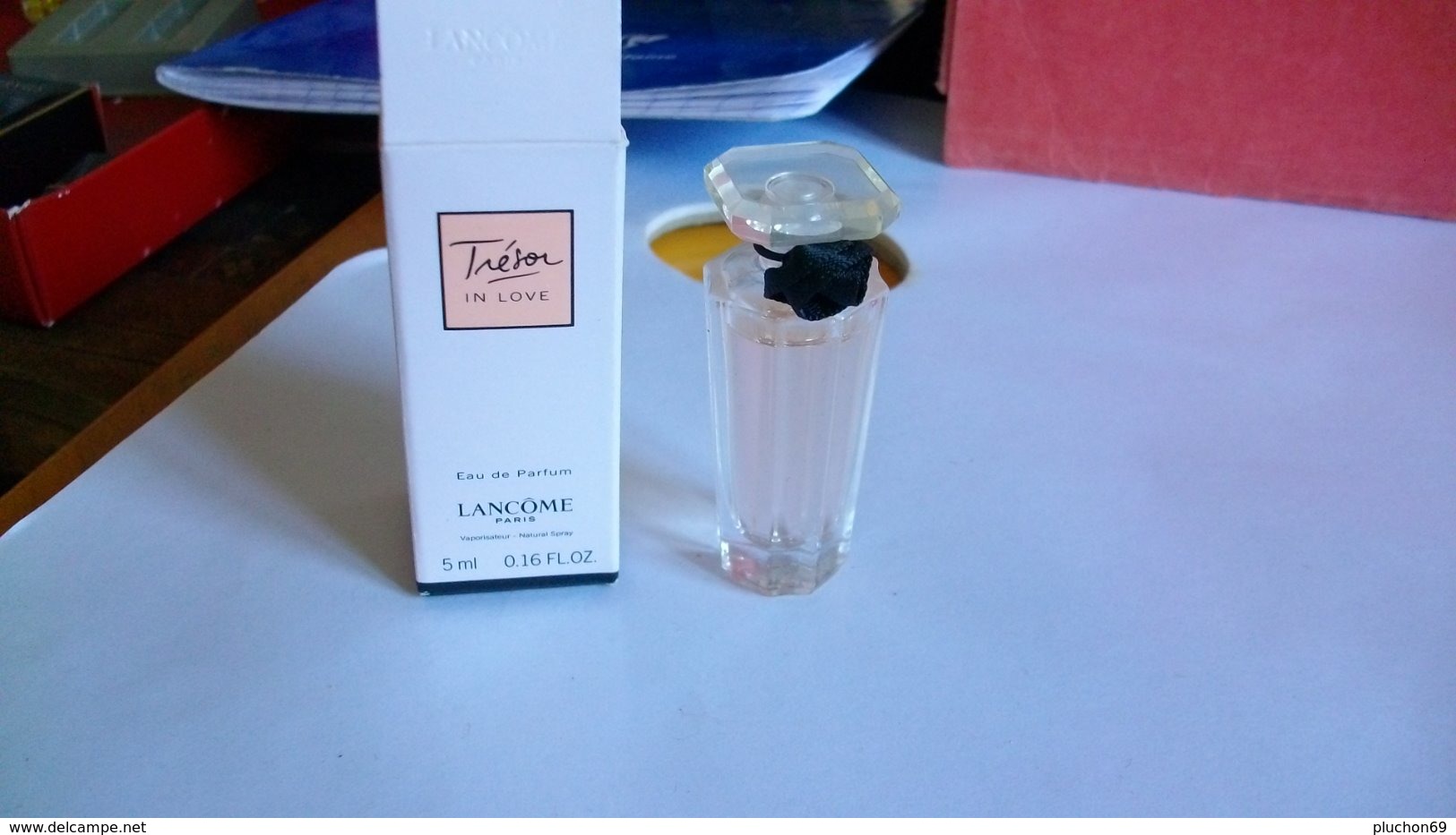 Miniature De Parfum Lancome   " Trésor In Love   " Eau De Parfum - Miniatures Femmes (avec Boite)