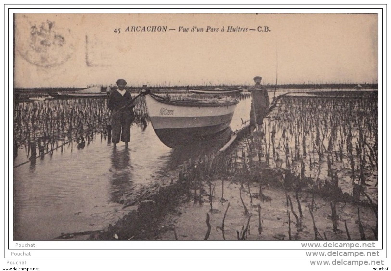 33) ARCACHON  - VUE D'UN PARC A HUITRES  (ANIMÉE - OSTREICULTURE) - Arcachon