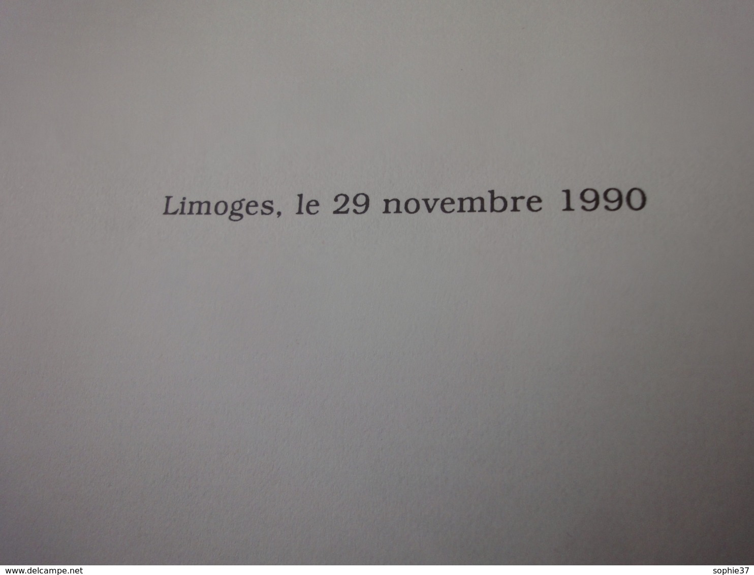 N° Spécial "Gault Miliau" Avec Couverture En Porcelaine De Limoges édité En Novembre 1990 - Küche & Wein