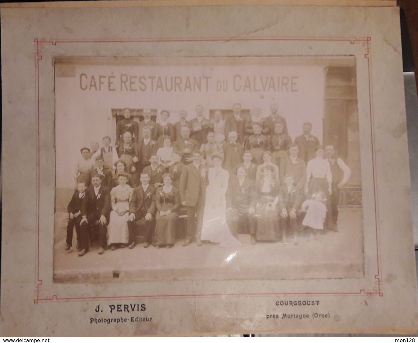 COURGEOÛT / COURGEOUST PRES MORTAGNE AU PERCHE ORNE-PHOTO ANCIENNE CAFE RESTAURANT DU CALVAIRE-PHOTO J.PERVIS 30x24 Cms - Oud (voor 1900)
