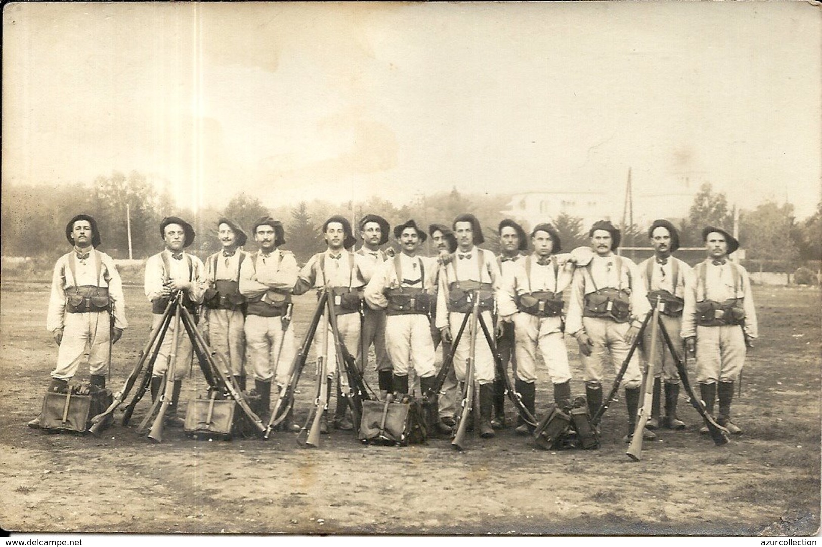 CPA PHOTO . CHASSEURS ALPINS - Villefranche-sur-Mer