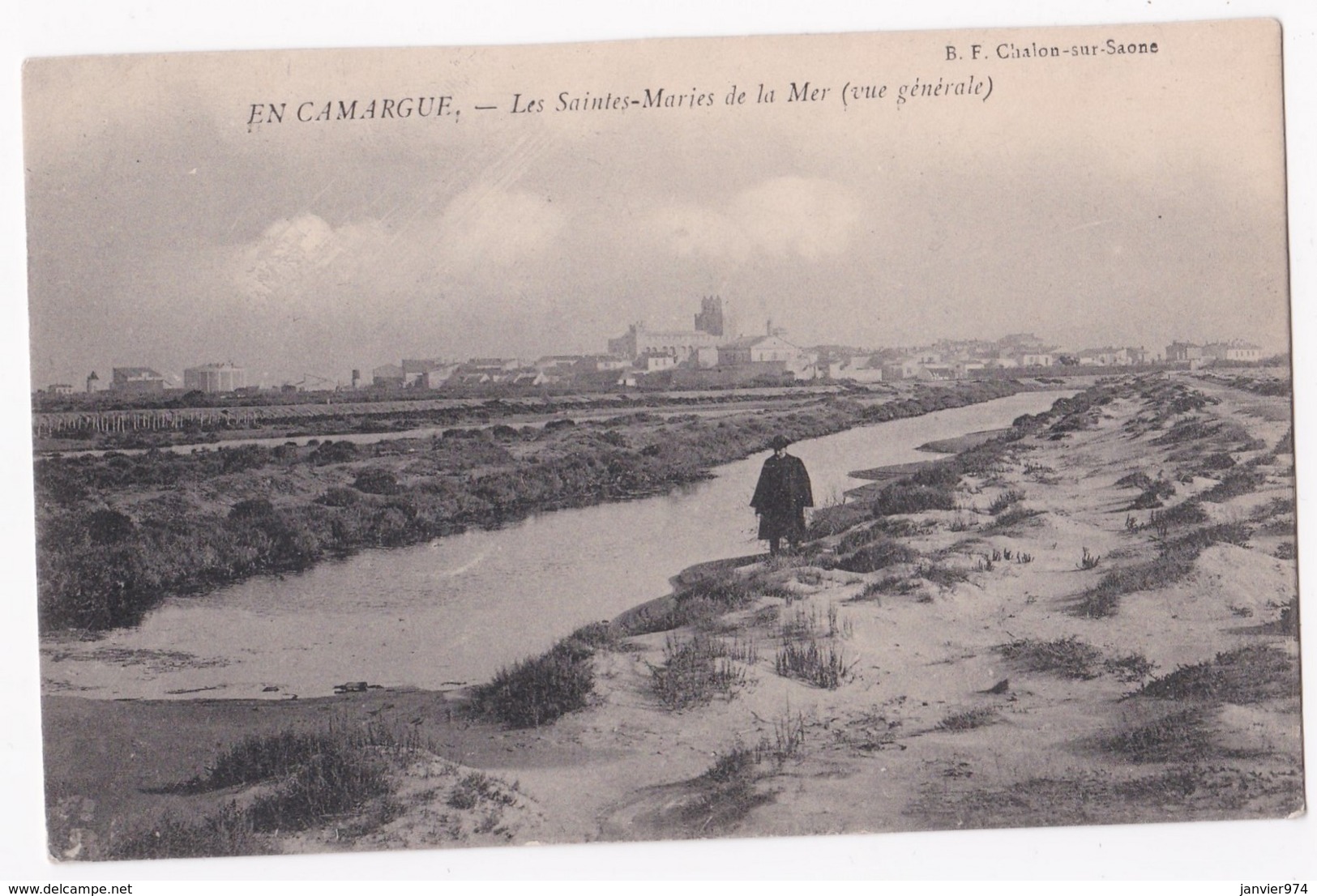 13 – EN CAMARGUE – Les Saintes Marie De La Mer – Vue Général - Other & Unclassified
