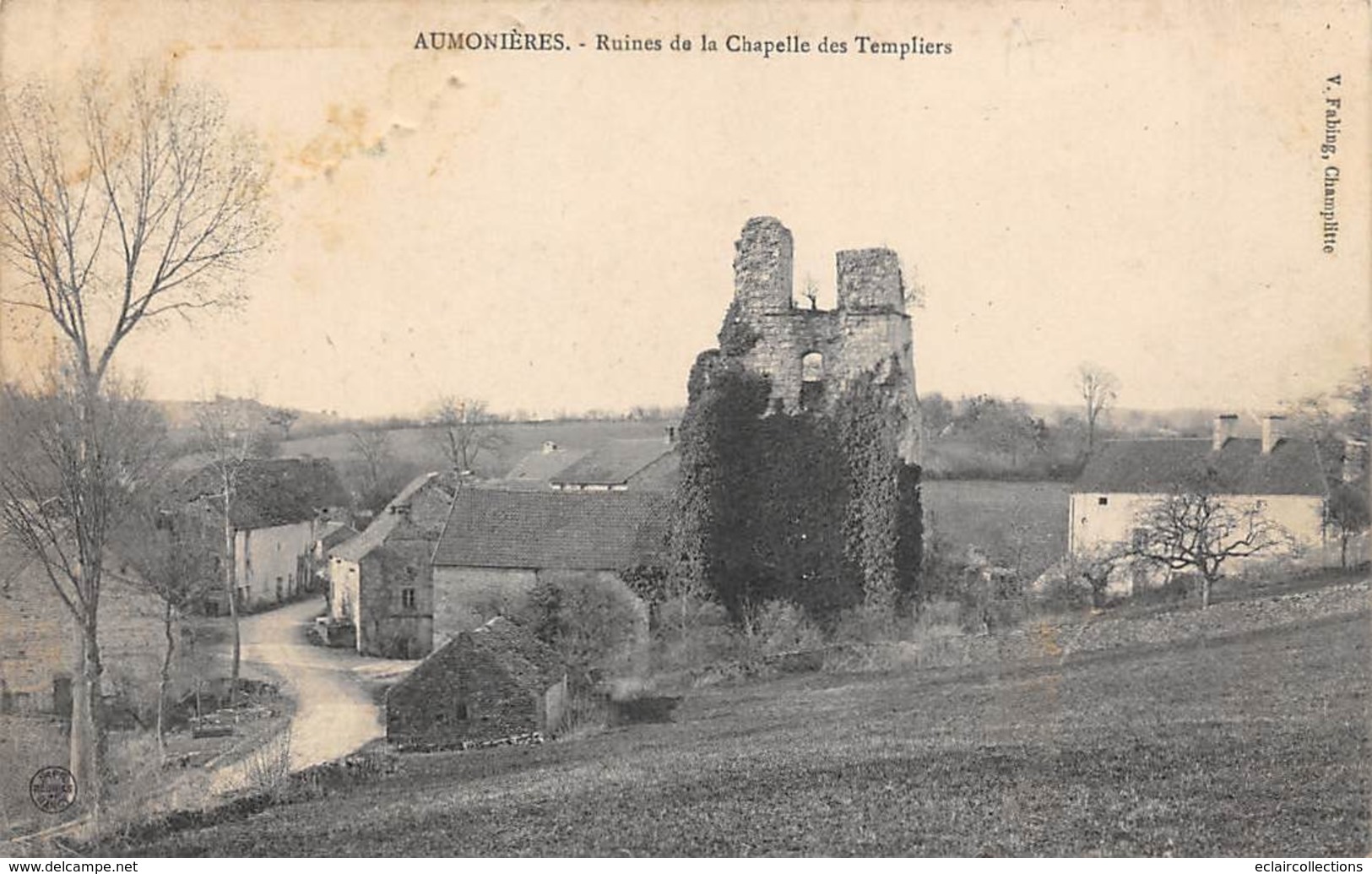 Aumonières            70        Ruines De La Chapelle Des Templiers            (En Partie Décollée Voir Scan) - Other & Unclassified