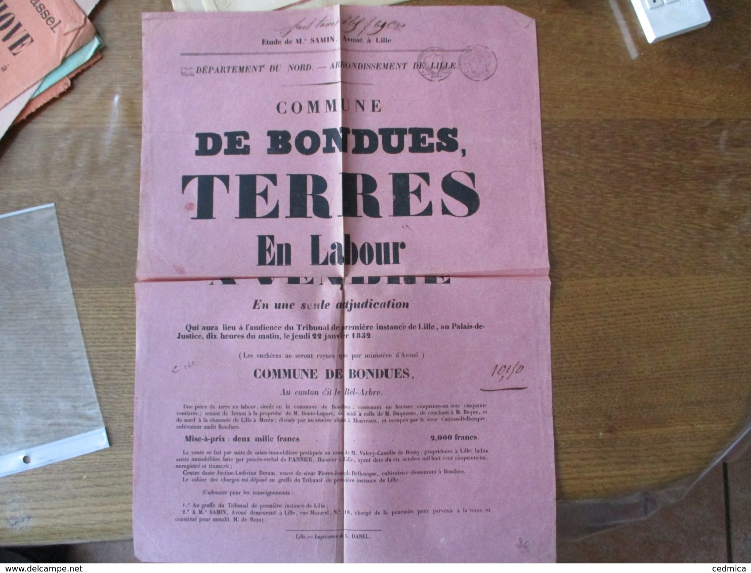 BONDUES LE JEUDI 22 JANVIER 1852 ADJUDICATION DE TERRES EN LABOUR AU CANTON DIT LE BEL-ARBRE 43cm/31cm - Affiches