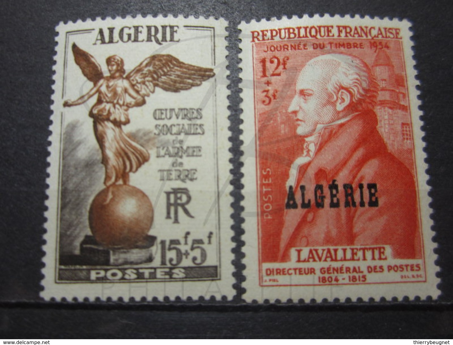 VEND BEAUX TIMBRES D ' ALGERIE N° 307 + 308 , XX !!! - Unused Stamps