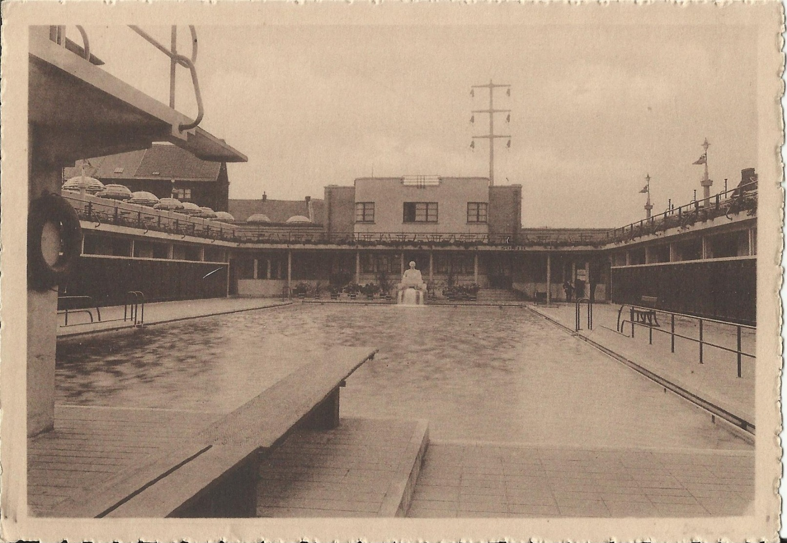 Montigny-sur-Sambre - Stade Edmond Yernaux - La Grande Piscine - Charleroi