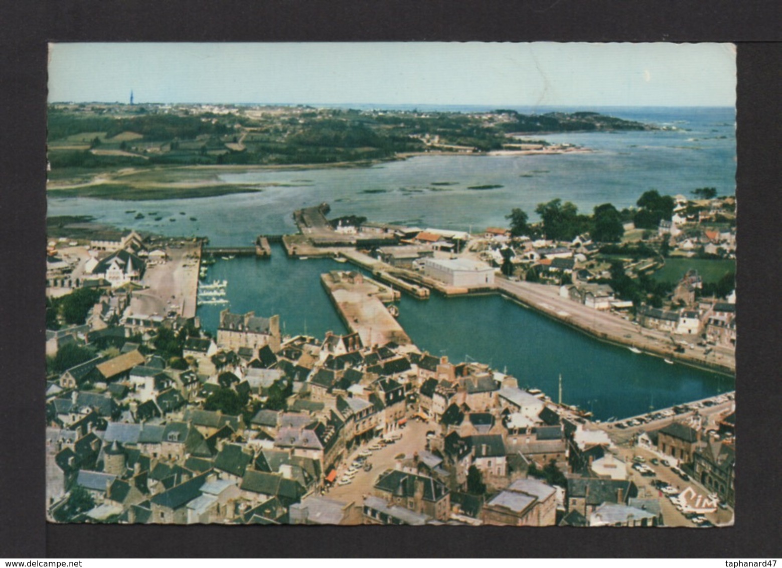 CPSM Gf. 22 . PIMPOL . Vue Aérienne . Le Port . - Paimpol