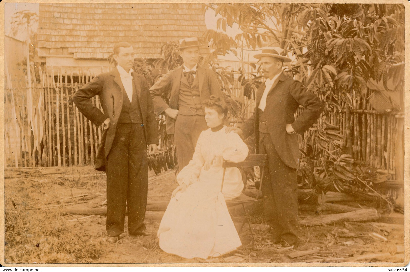 Photo Cabinet - Portrait De Famille Par A. Andrianarijaona (Madagascar) 1/3/1903 - Scan Recto/verso - Anciennes (Av. 1900)