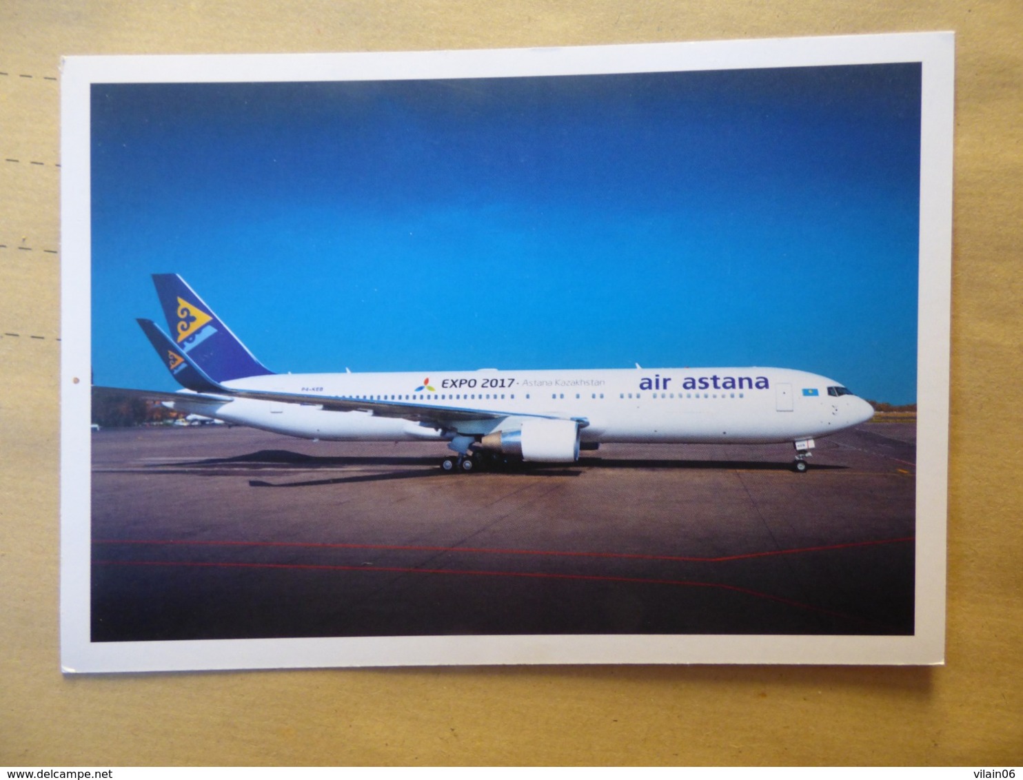 AIR ASTANA   B 767    AIRLINE ISSUE / CARTE COMPAGNIE - 1946-....: Era Moderna