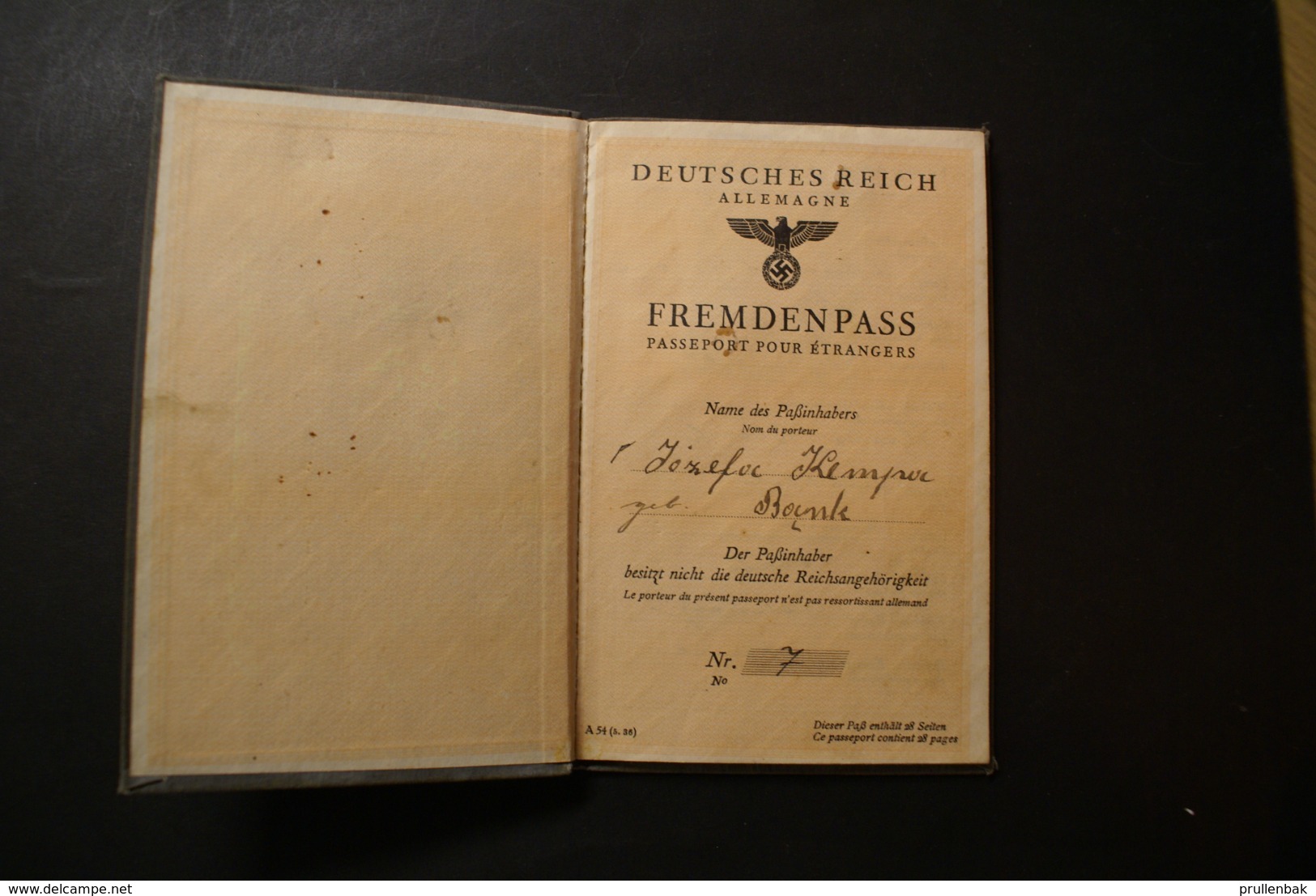 WW2 - Deutches Reich FREMDENPAS - Documents