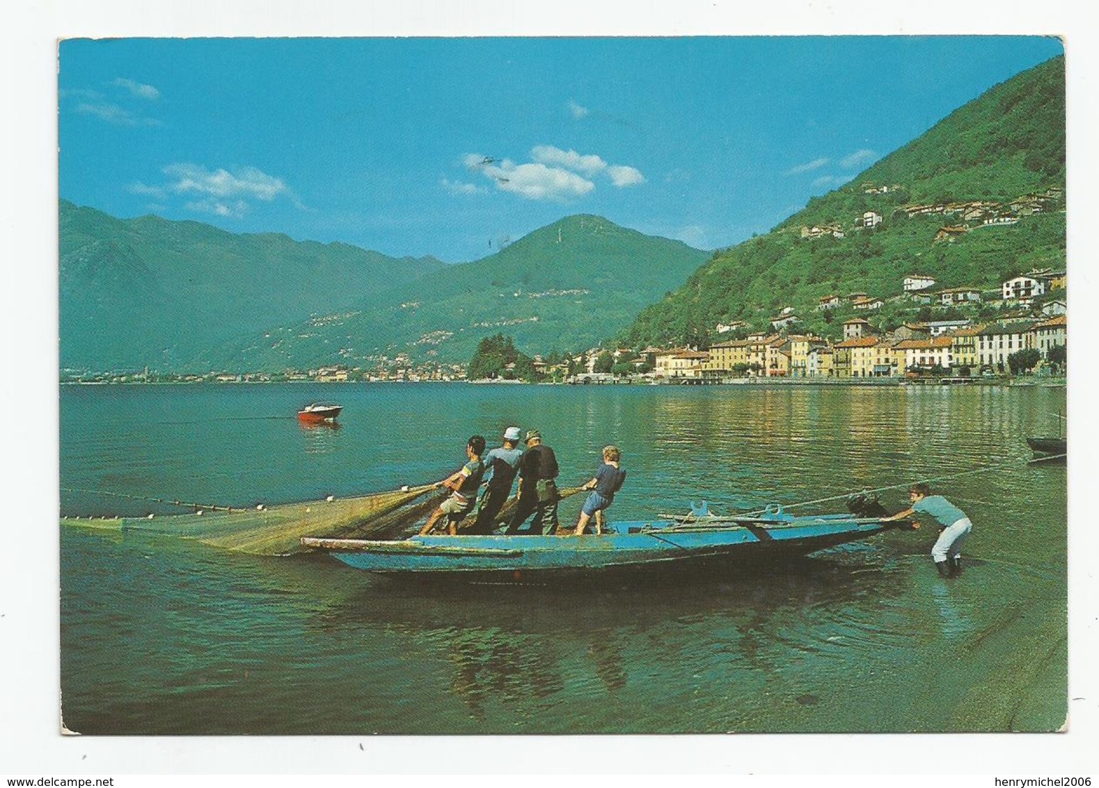 Cpm Bateau Barque Filet De Peche Pecheurs Domaso Lago Di Como Italie Italia Italy - Pesca