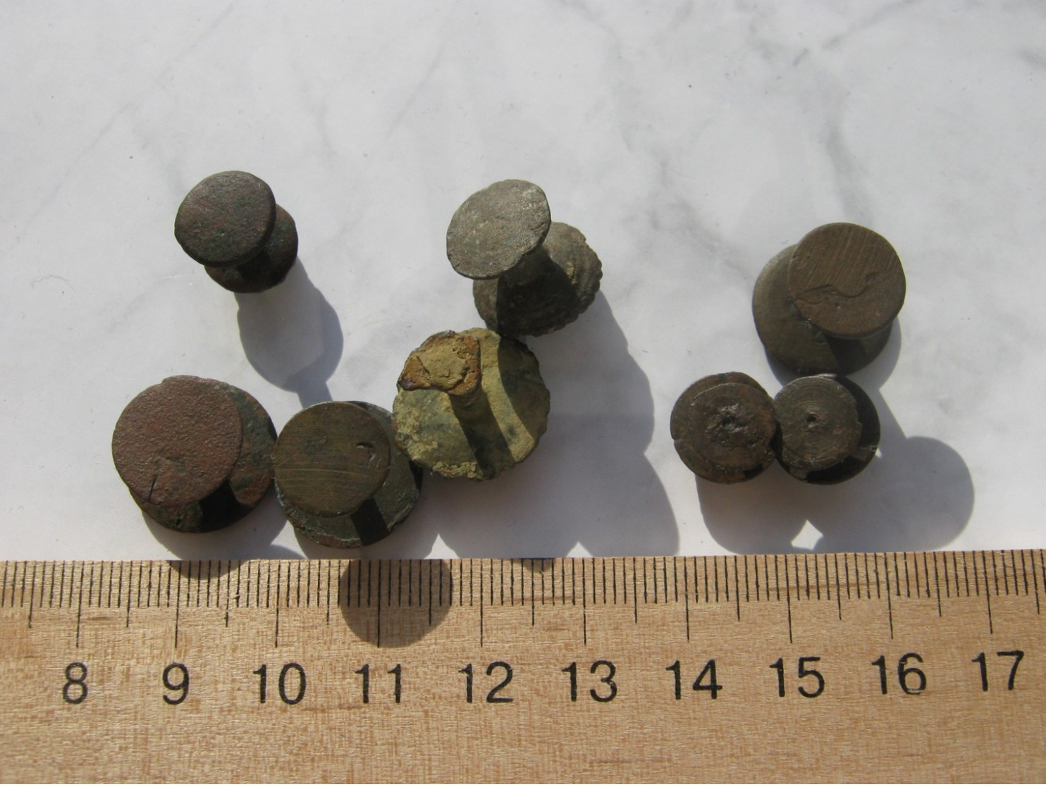 Ancient Bronze Cufflinks With Inserts 19 AD - Archeologia