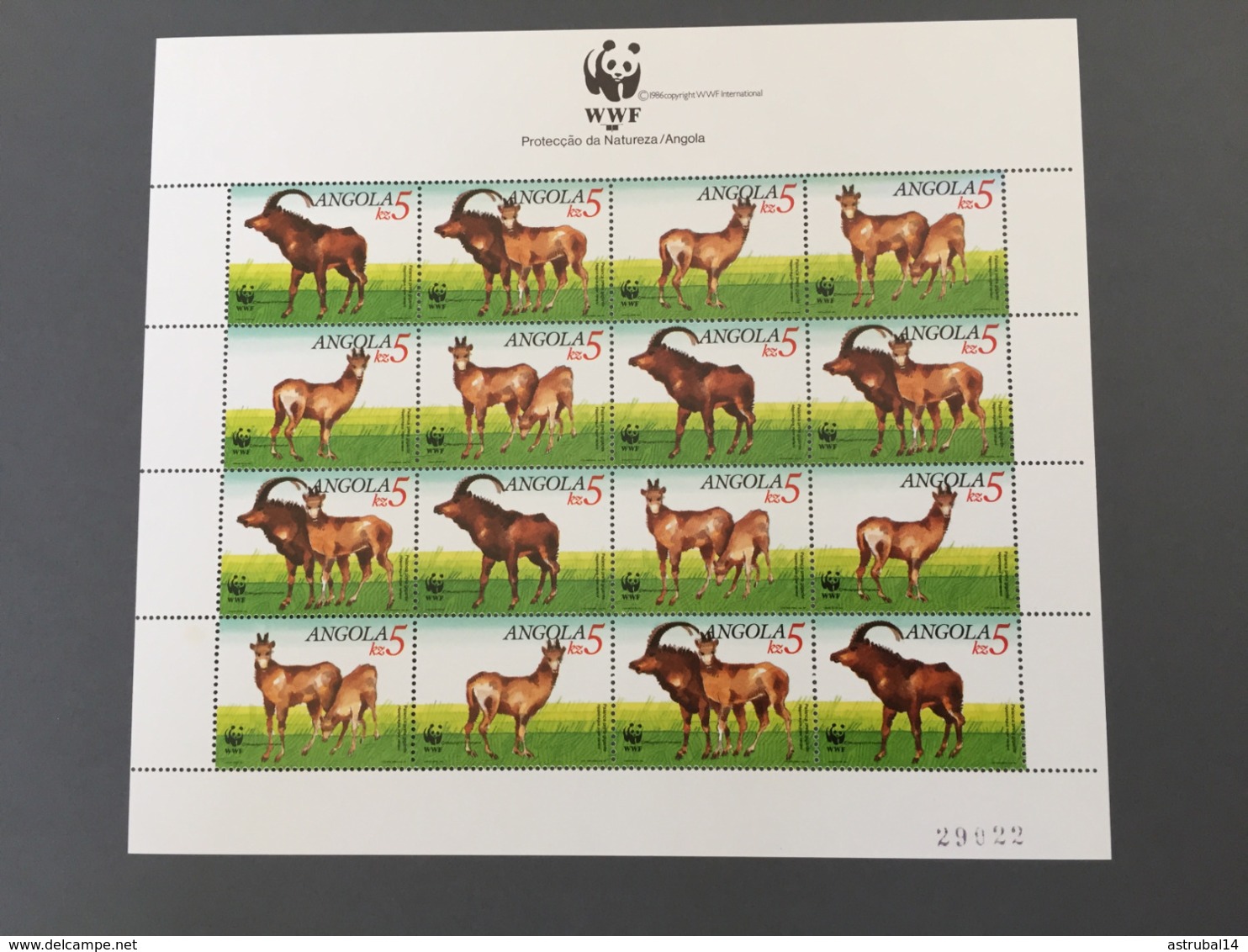 Lot de 20 feuillets et blocs WWF MNH neufs 1988-2009