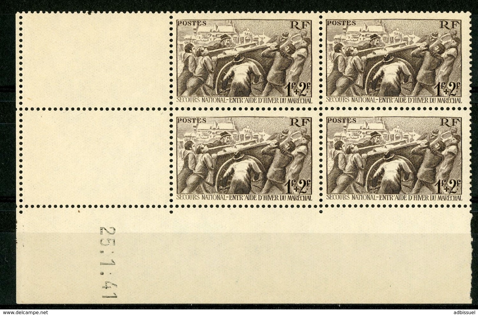 N° 497 ** (MNH). Cote 17.5 €. Coin Daté Du 25/1/41 / Bloc De Quatre "Au Profit Du Secours National". - 1940-1949