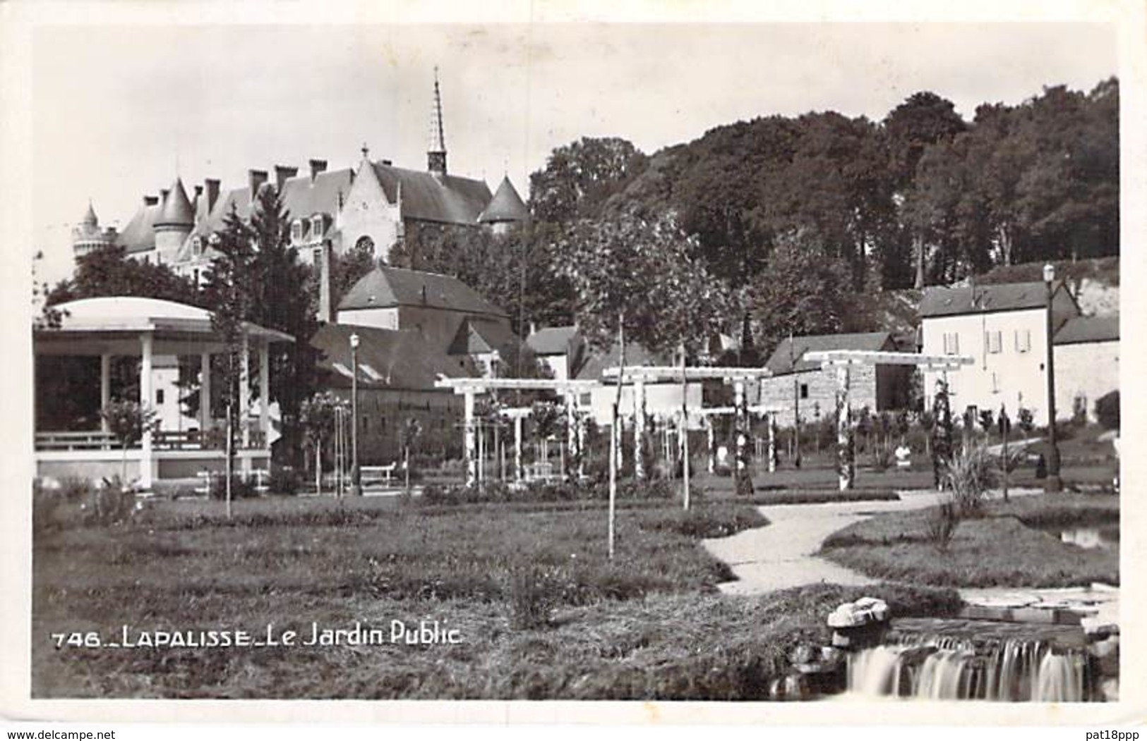 03 - LAPALISSE : Le Jardin Public - CPSM Photo Village ( 3.105 Habitants ) Format CPA - Allier - Lapalisse