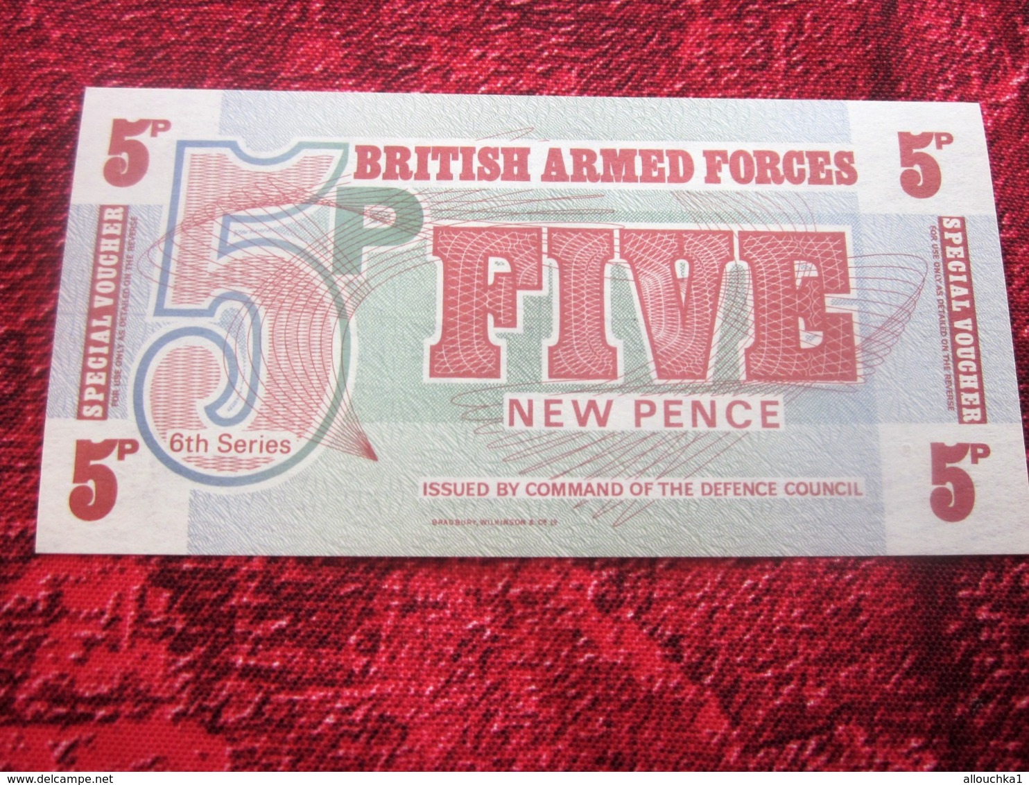 BRITISH ARMED FORCES BANK (BANKNOTE) 5 New Pence Uncirculated Banknote BILLET DE BANQUE - British Armed Forces & Special Vouchers