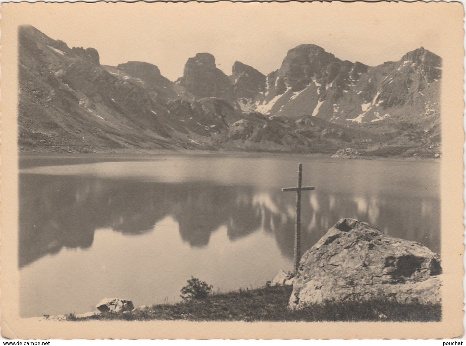 G28- PHOTO - EDITEUR MANIEZZI , NICE -  ALLOS - LE LAC - (2 SCANS) - Lieux