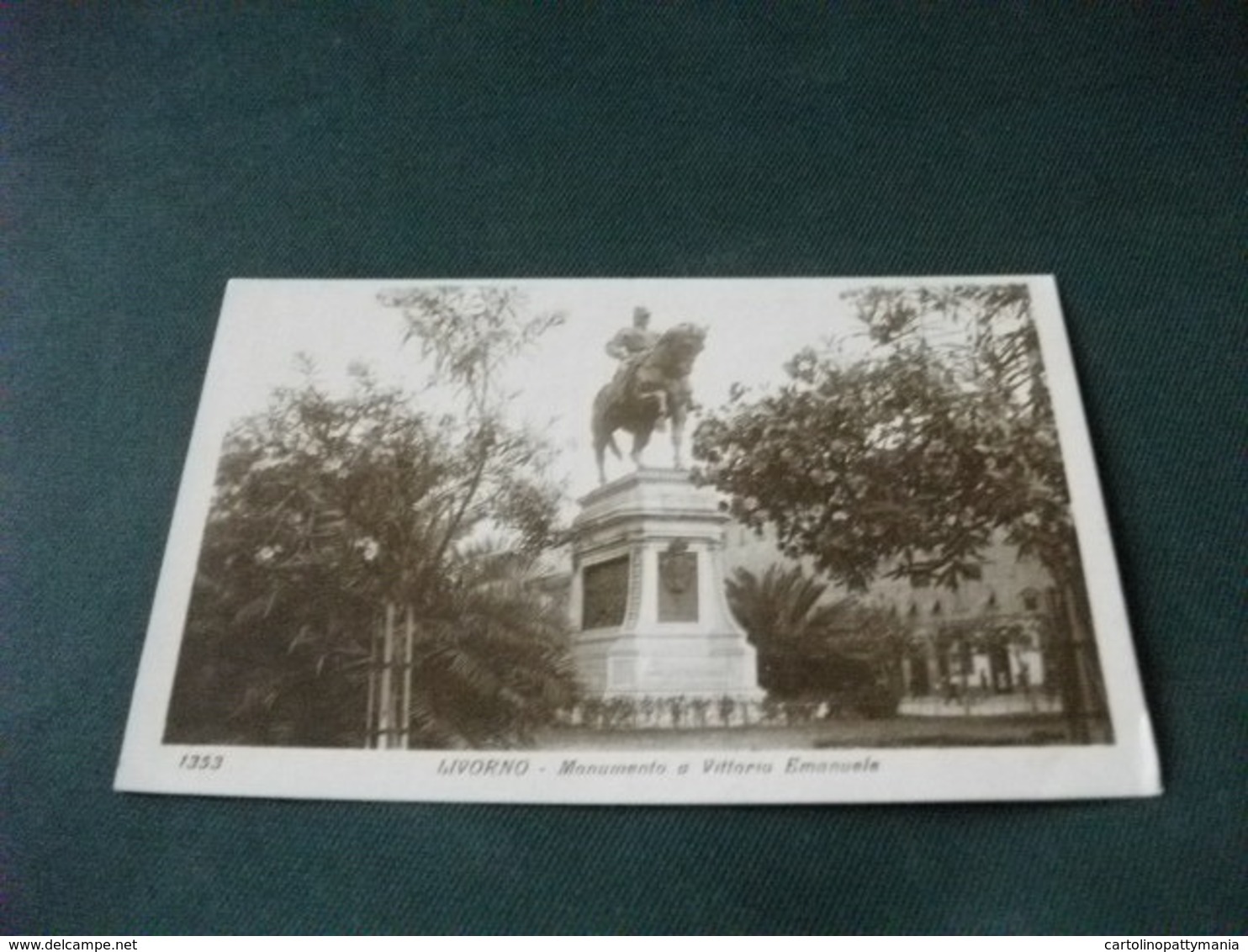 LIVORNO MONUMENTO A VITTORIO EMANUELE - Monumenti