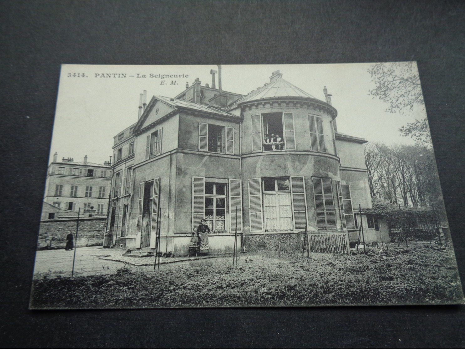 Très beau lot de 60 cartes postales de France toutes animées   Zeer mooi lot van 60 postkaarten van Frankrijk - 60 scans