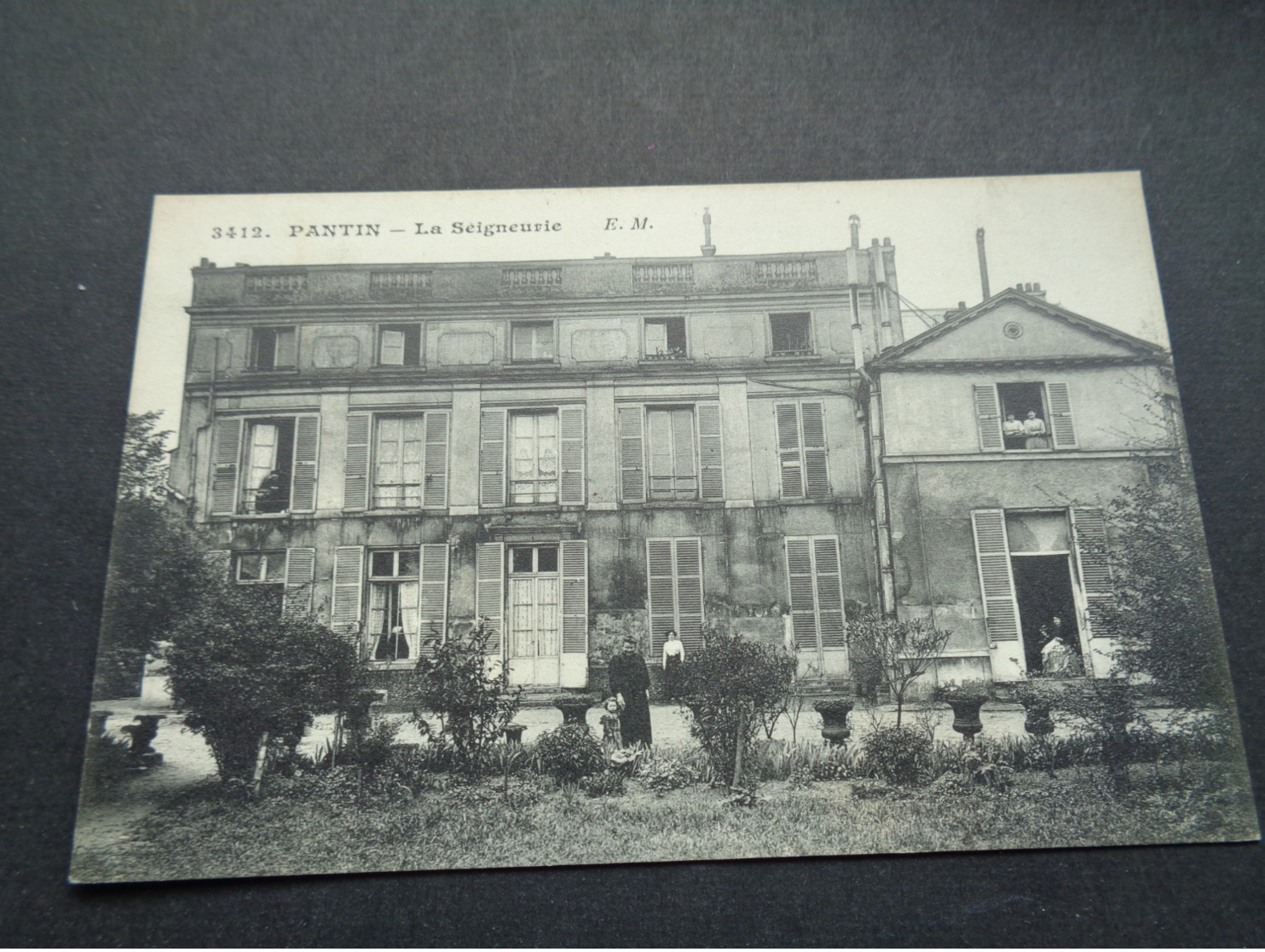 Très beau lot de 60 cartes postales de France toutes animées   Zeer mooi lot van 60 postkaarten van Frankrijk - 60 scans