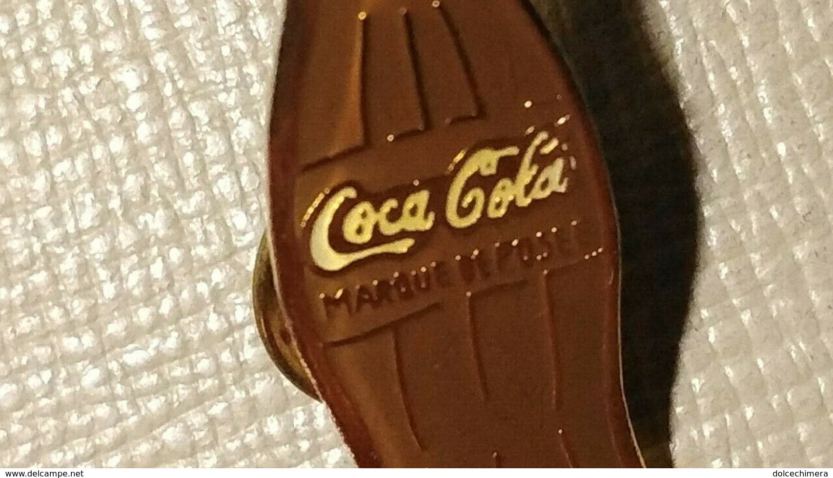 COCA COLA-SPILLA-PIN-SCRITTA IN FRANCESE - Autres & Non Classés