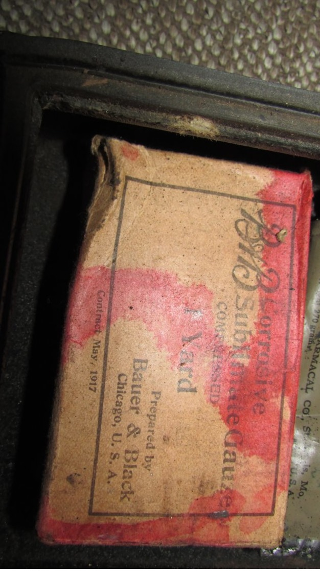 RARE WW1 American Red Cross Filled Medical Box