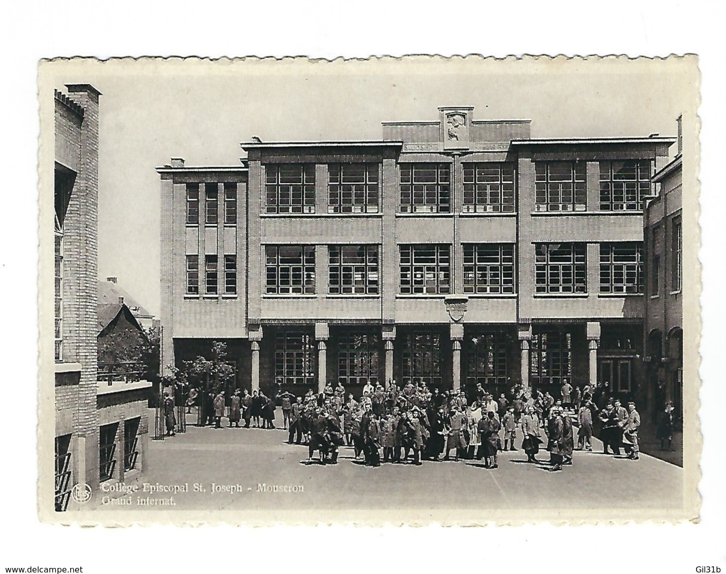 Collège Episcopal St. Joseph- Mouscron. Grand Internat. - Mouscron - Moeskroen