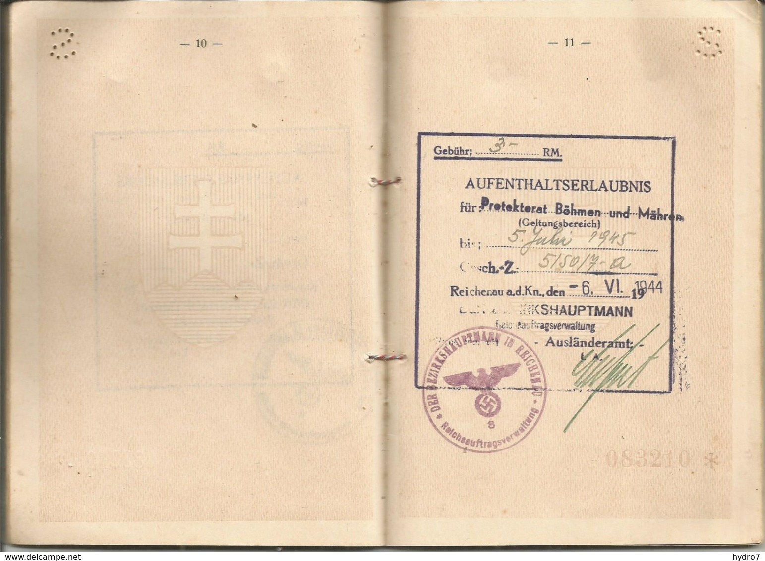 Slovakia 1941 passport WWII Pro-Nazi state  Issued in Prague 4 residence permits (1942-44) Revenue