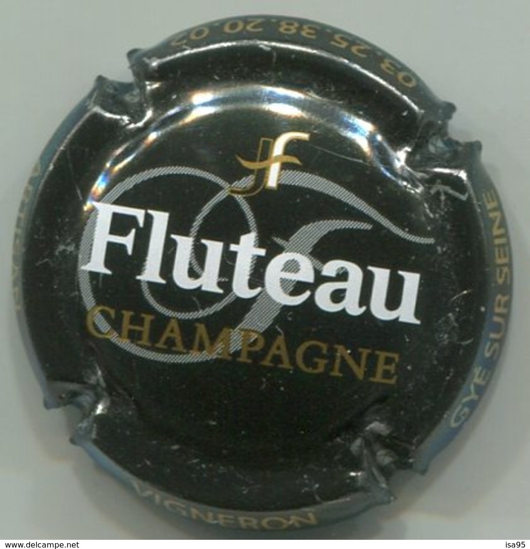 CAPSULE-CHAMPAGNE FLUTEAU N°08 Fond Noir - Autres & Non Classés