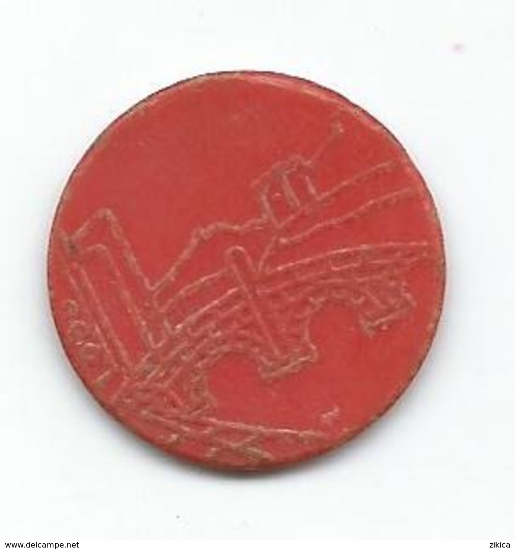 Plastic Token - Bus Token ( Old ) - For City Zone Of Skopje - Europa