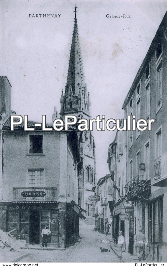 CPA  Parthenay Grande Rue - Parthenay