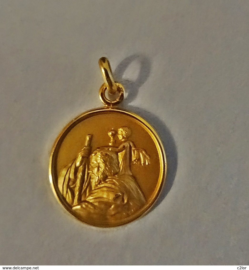 Médaille De "Saint Christophe"  En Plaqué Or MURAT Poinçonné - Pendentifs