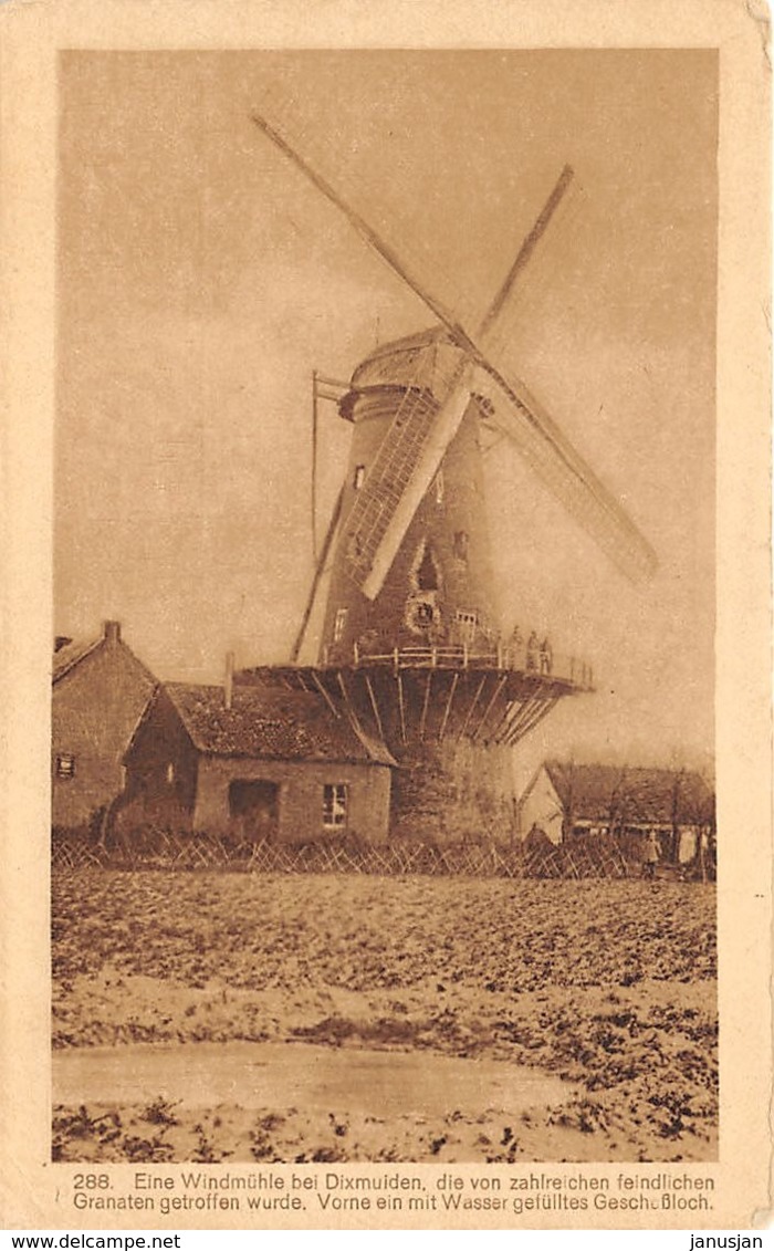 B049 Diksmuide Dixmuide Windmolen Getroffen Door Granaten Ca 1920 - Diksmuide