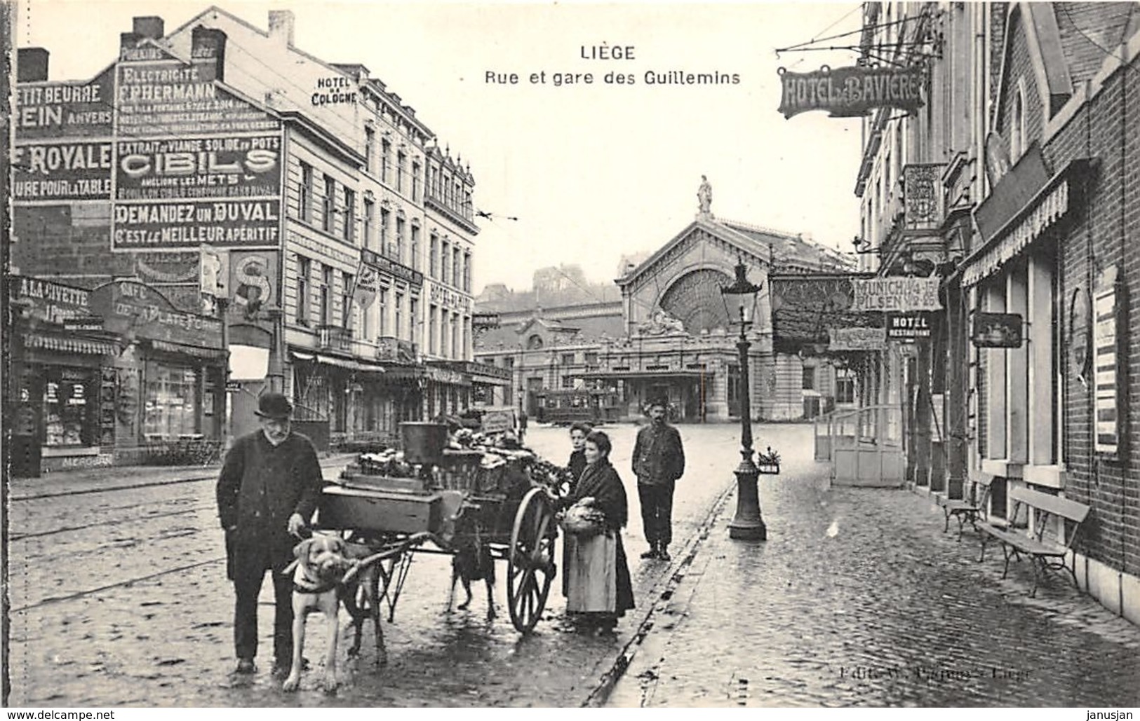 B059 Liege Rue Et Gare De Guillemins Hondenkar Straatleven Ca 1920 - Liege