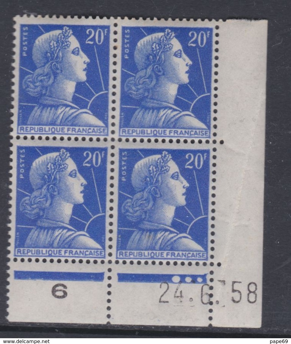 France N° 1011B XX  Marianne De Muller :  20 F. Bleu En Bloc De 4 Coin Daté Du 24 . 6 . 58  3 Pts Blancs Ss Charnière TB - 1950-1959