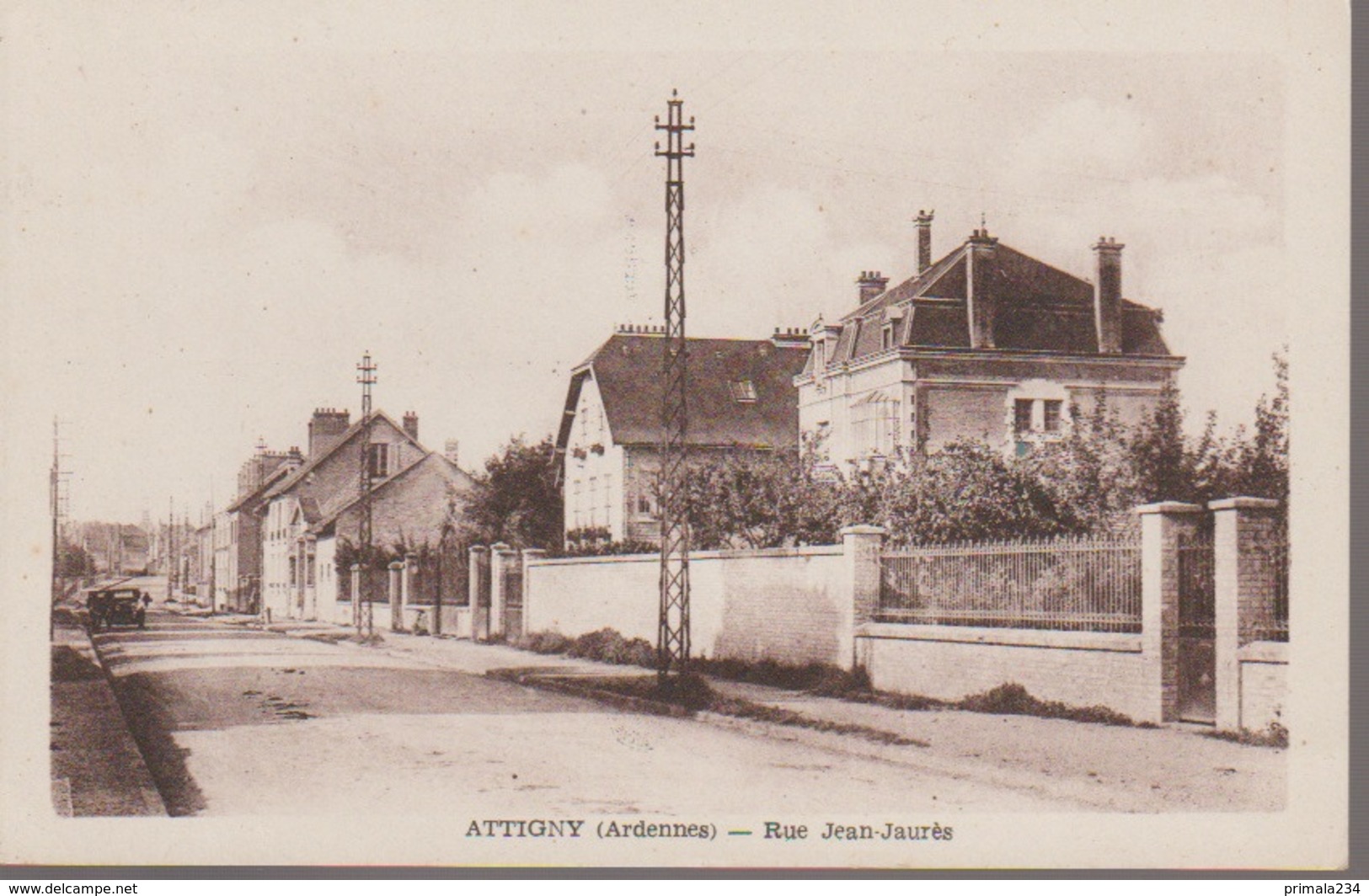 ATTIGNY - RUE JEAN JAURES - Attigny