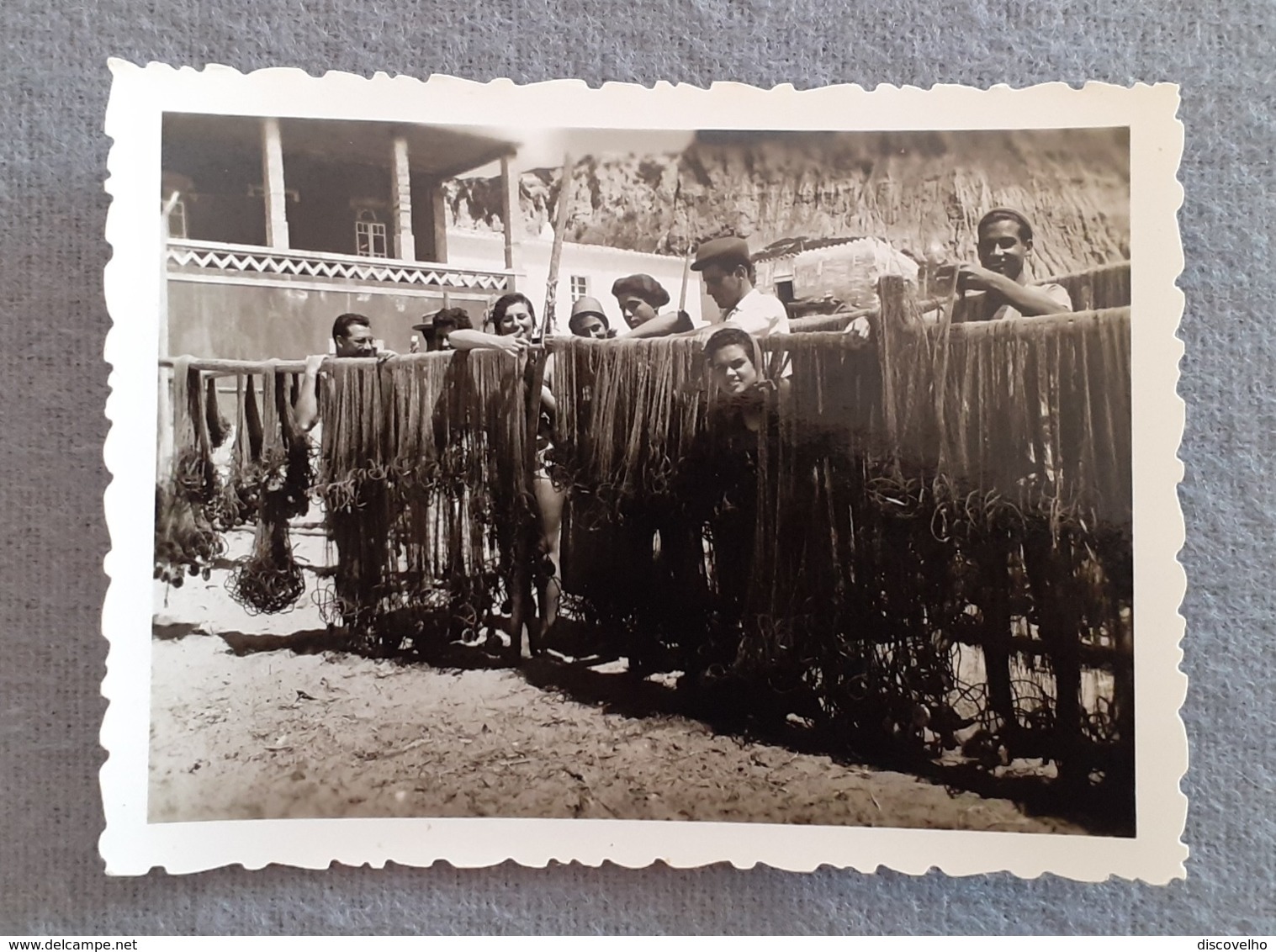 PORTUGAL - ALGARVE - ALBUFEIRA - PRAIA DE OLHOS DE ÁGUA - PESCA - REAL PHOTO 1950's - Lieux